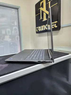 Laptop HP ZBook Firefly 16 G10 16GB Intel Core Ultra 7 SSD 512GB