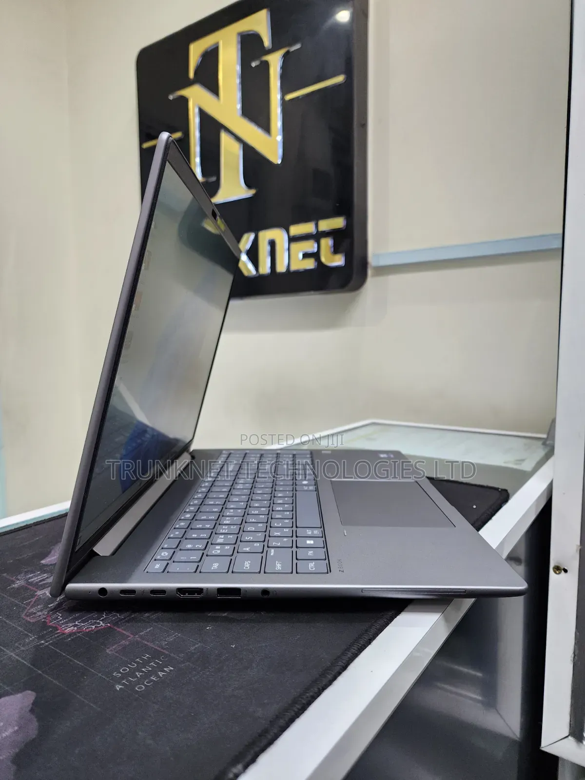 Laptop HP ZBook Firefly 16 G10 16GB Intel Core Ultra 7 SSD 512GB