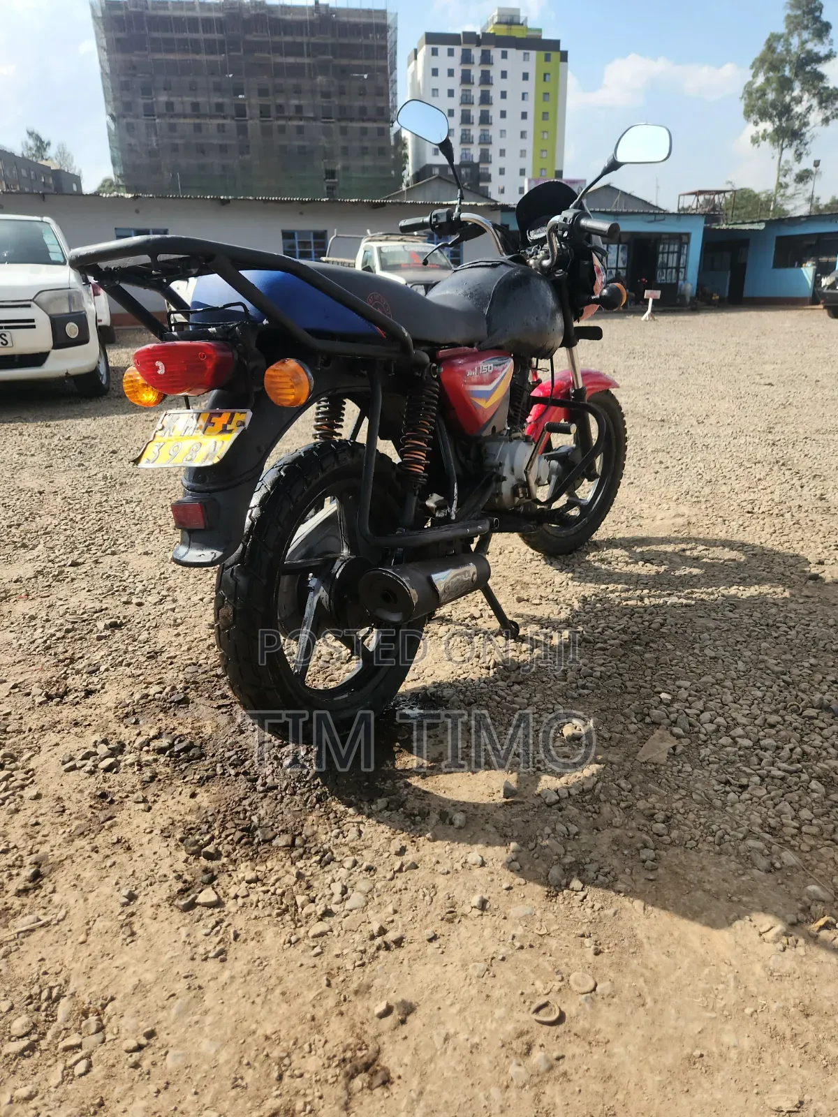 Bajaj Boxer 150 UG 2024 Red