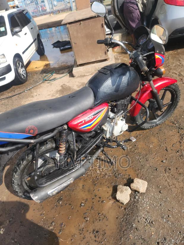 Bajaj Boxer 150 UG 2024 Red - thumbnail 5