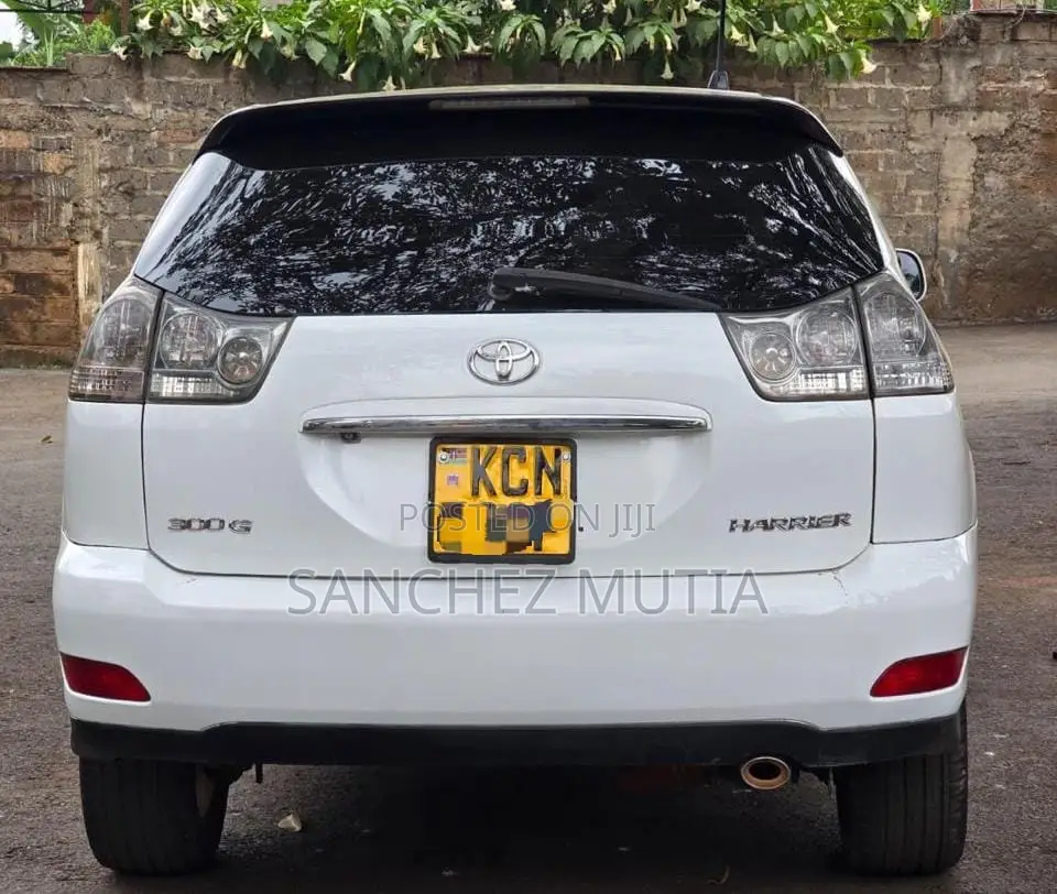 Toyota Harrier 2010 White