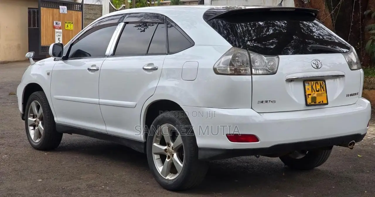 Toyota Harrier 2010 White