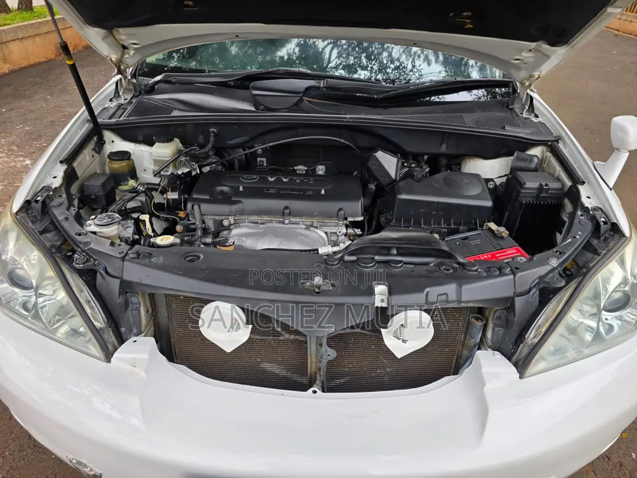 Toyota Harrier 2010 White
