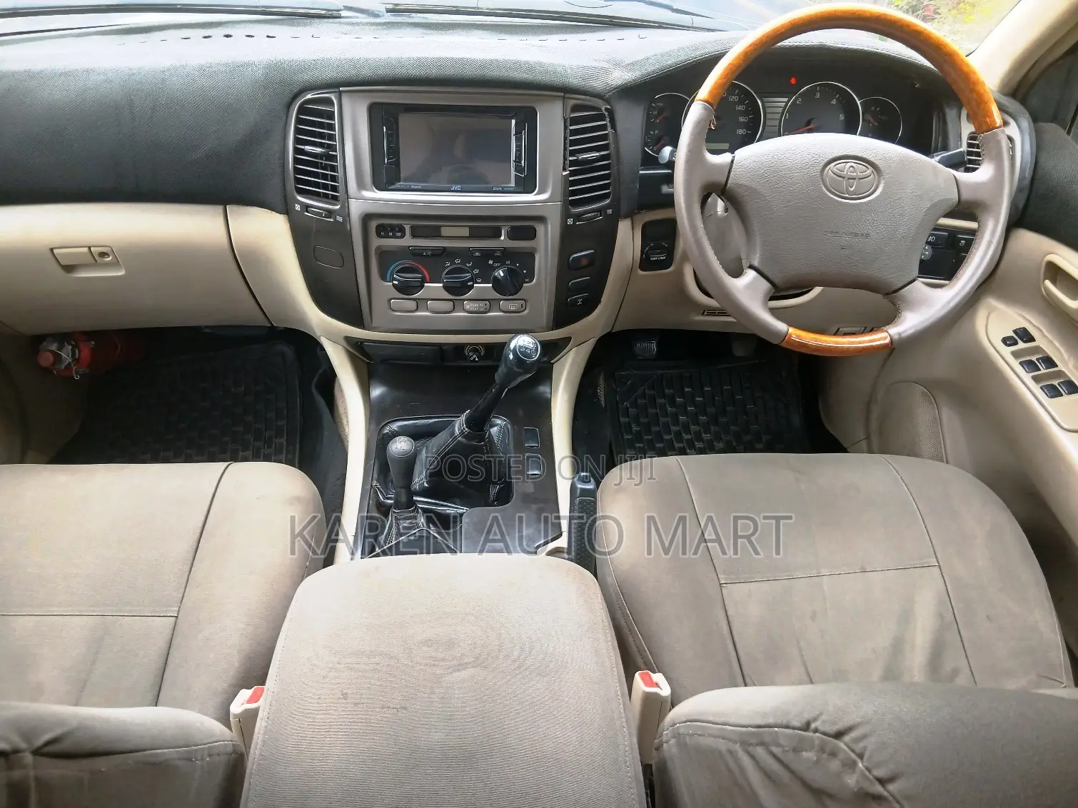 Toyota Land Cruiser 2002 Gray