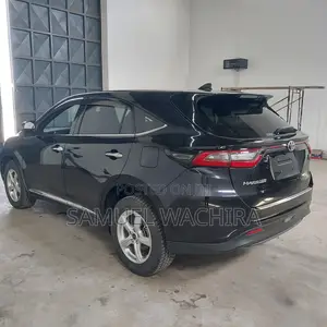 Toyota Harrier 2.0 Turbo 4WD 2019 Black