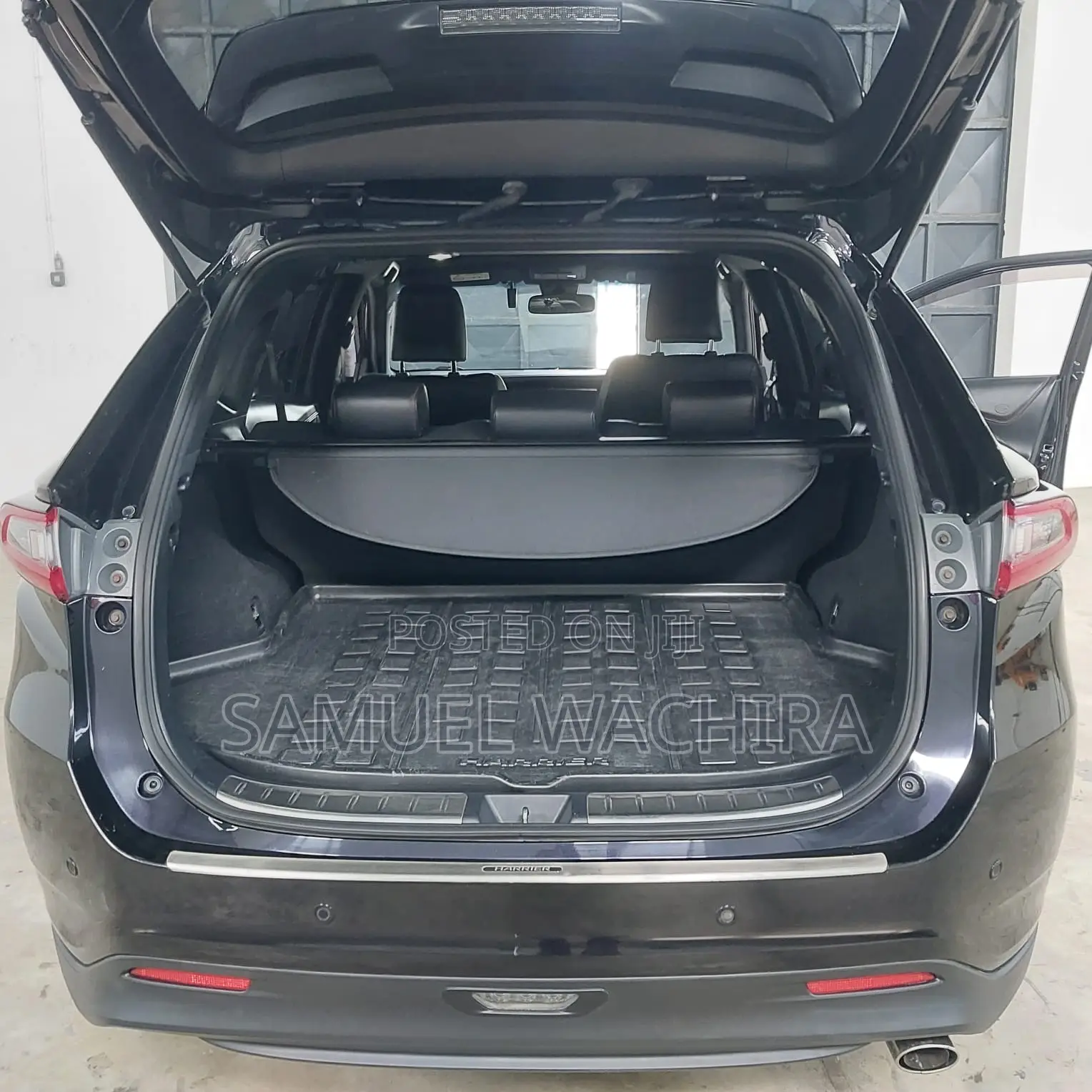 Toyota Harrier 2.0 Turbo 4WD 2019 Black
