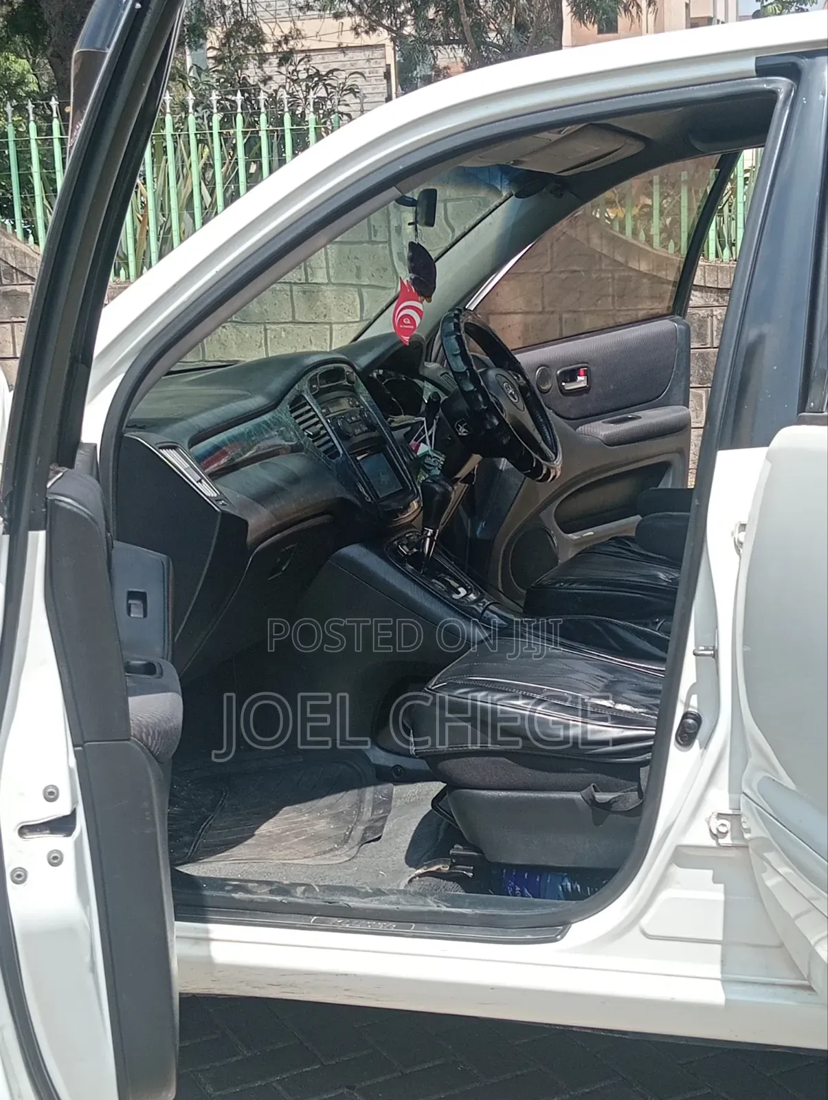 Toyota Kluger 2006 White