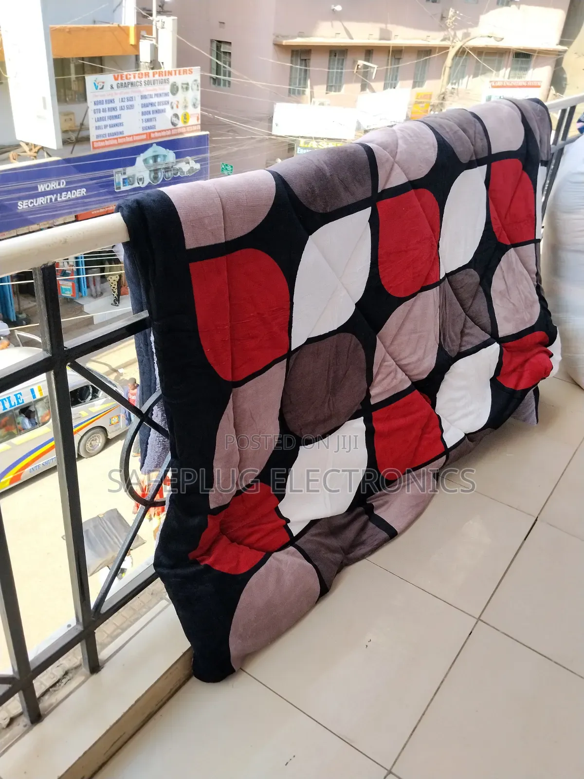 Super Warm Single Woolen Duvet (No Sheets/Pillowcases)