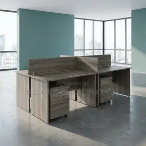 4-Seater Wood Customized Workstation