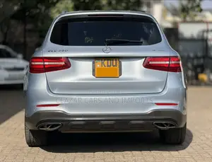 Mercedes-Benz GLC-Class 2017 Blue