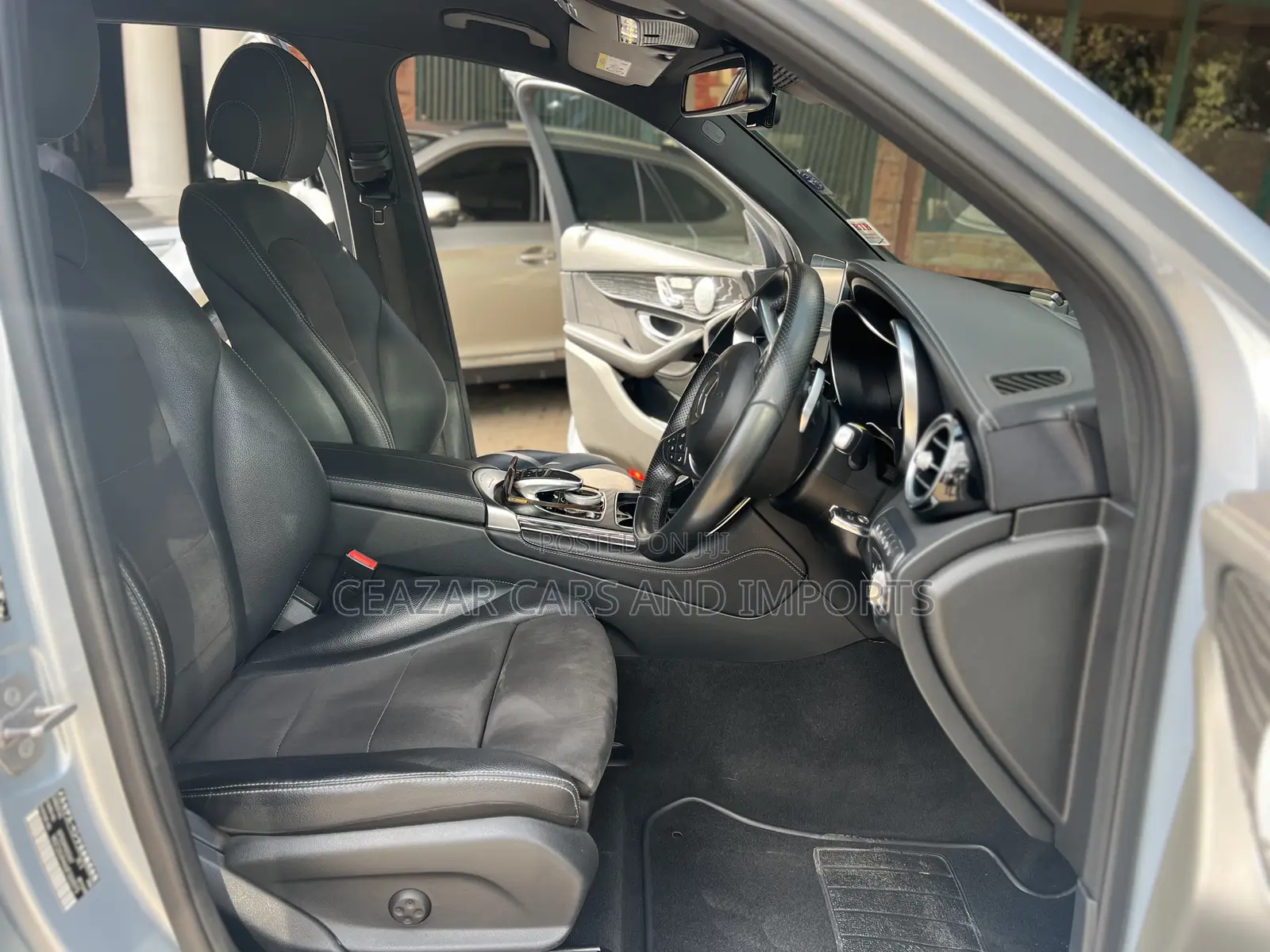 Mercedes-Benz GLC-Class 2017 Blue