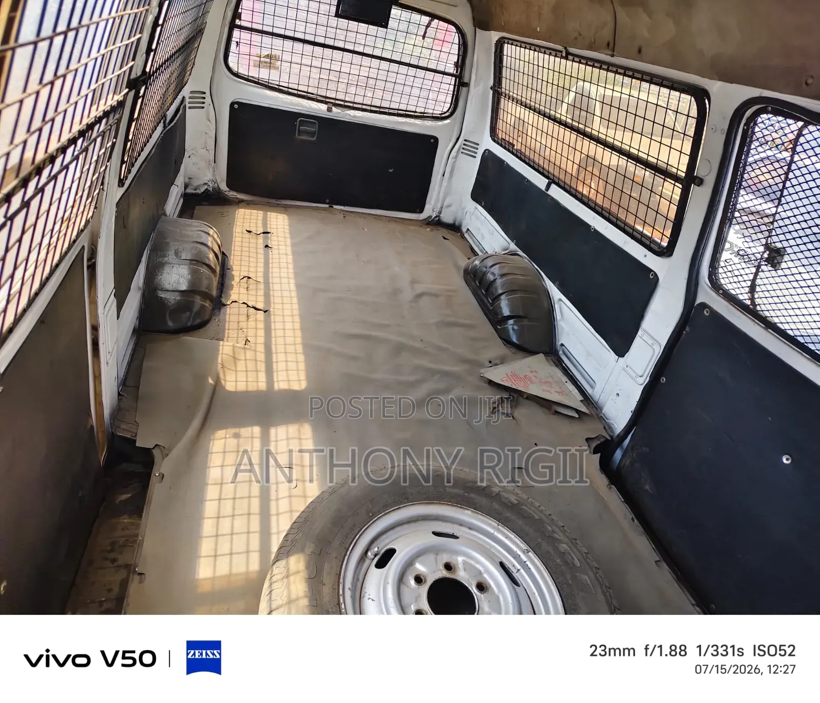 Mitsubishi Delica 2007 White