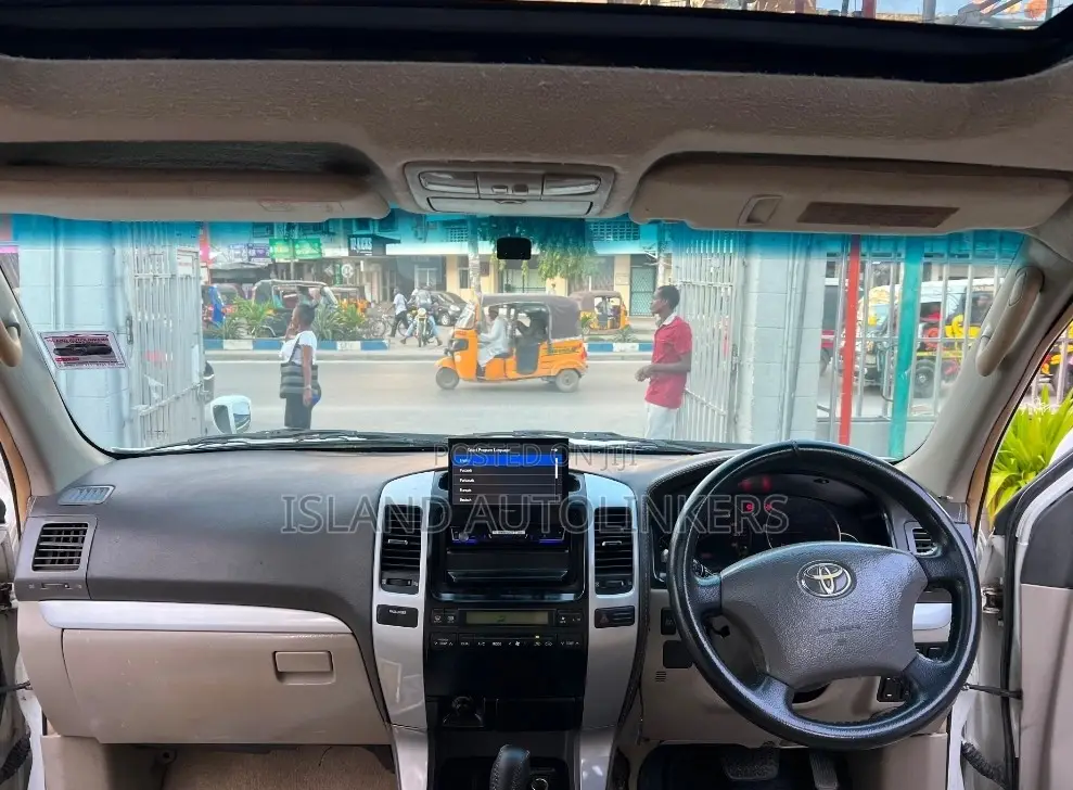 Toyota Land Cruiser Prado 3.0 D-4D 2003 White
