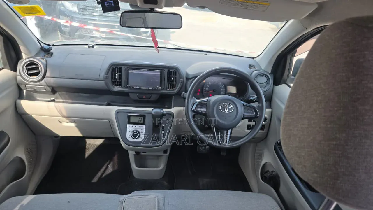 Toyota Passo 2016 Blue