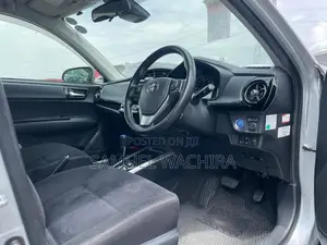 Toyota Corolla Fielder 2018 Black