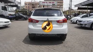 Mitsubishi RVR 2014 White