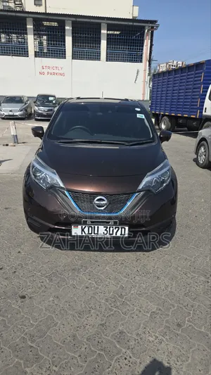 Nissan Note 2018 Brown