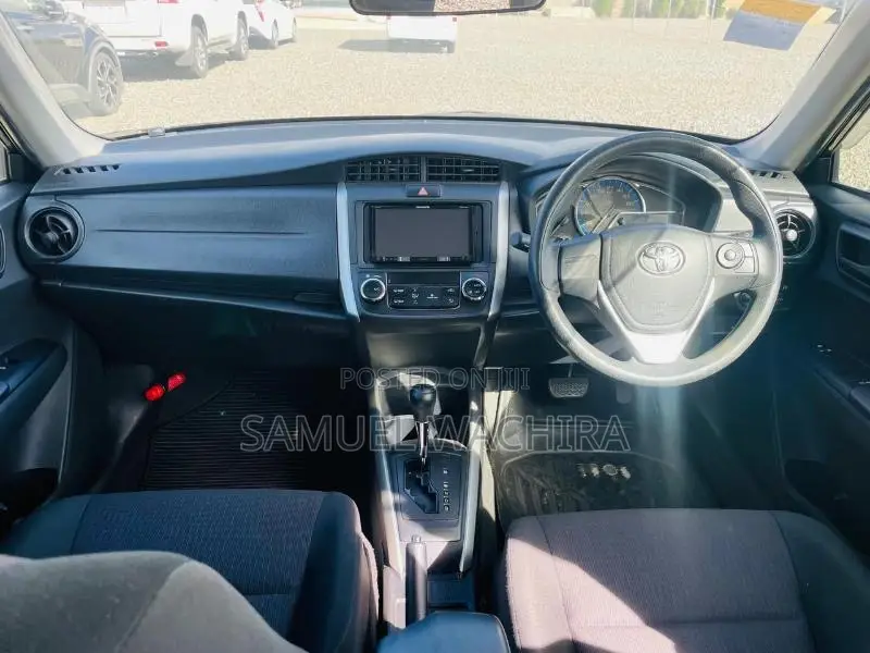Toyota Corolla Fielder 2018 Black