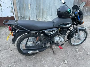 Bajaj Boxer 125 2022 Black
