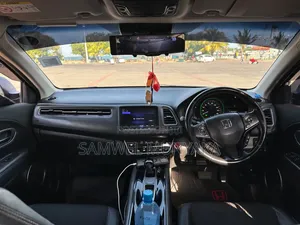 Honda Vezel 2018 Black
