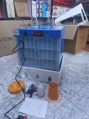 256 Eggs Incubator