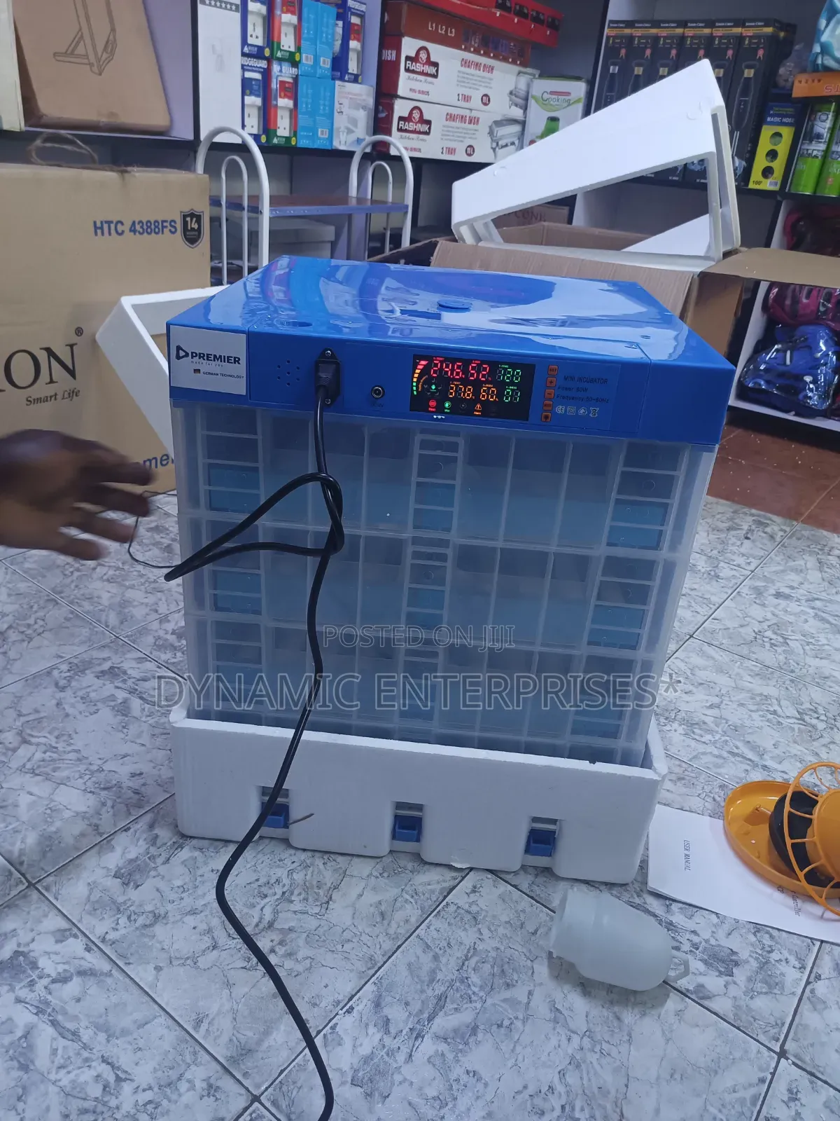 256 Eggs Incubator