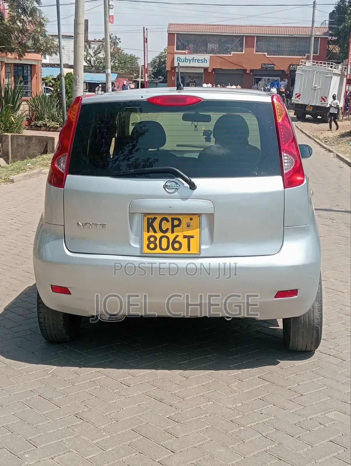Nissan Note 2010 Silver