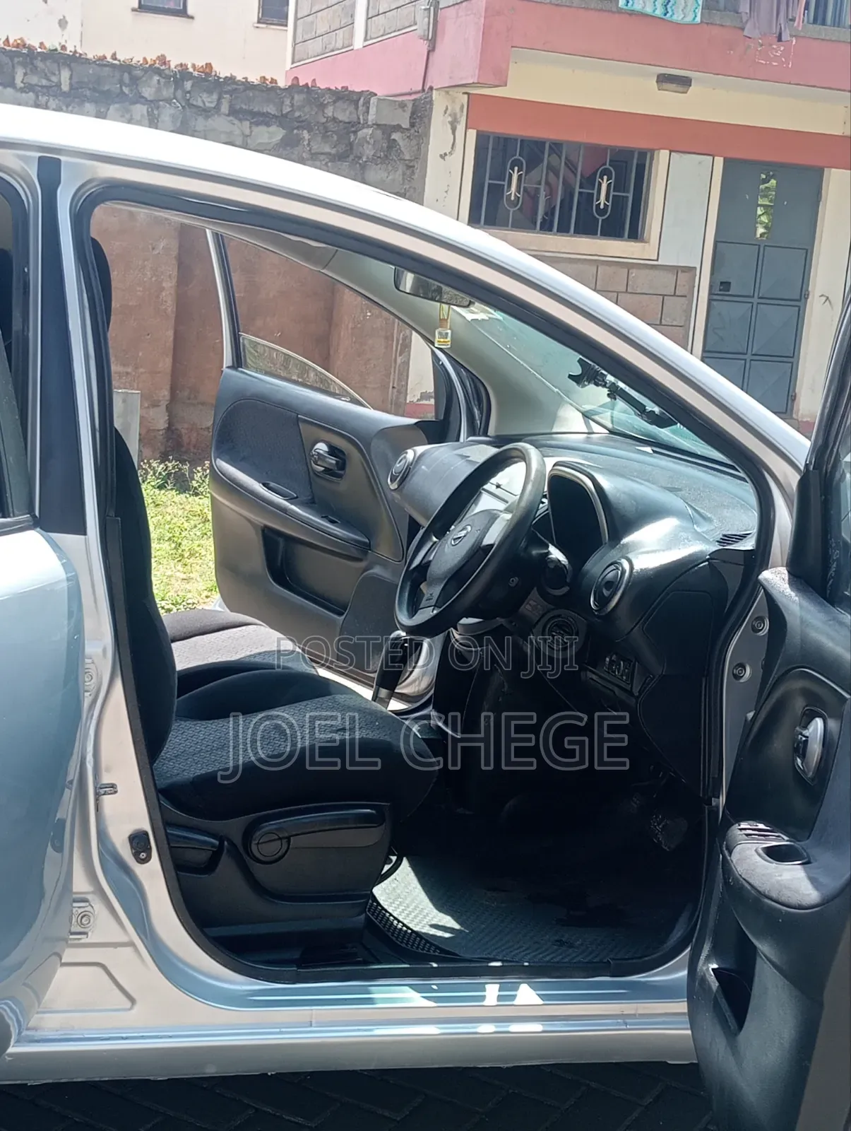 Nissan Note 2010 Silver