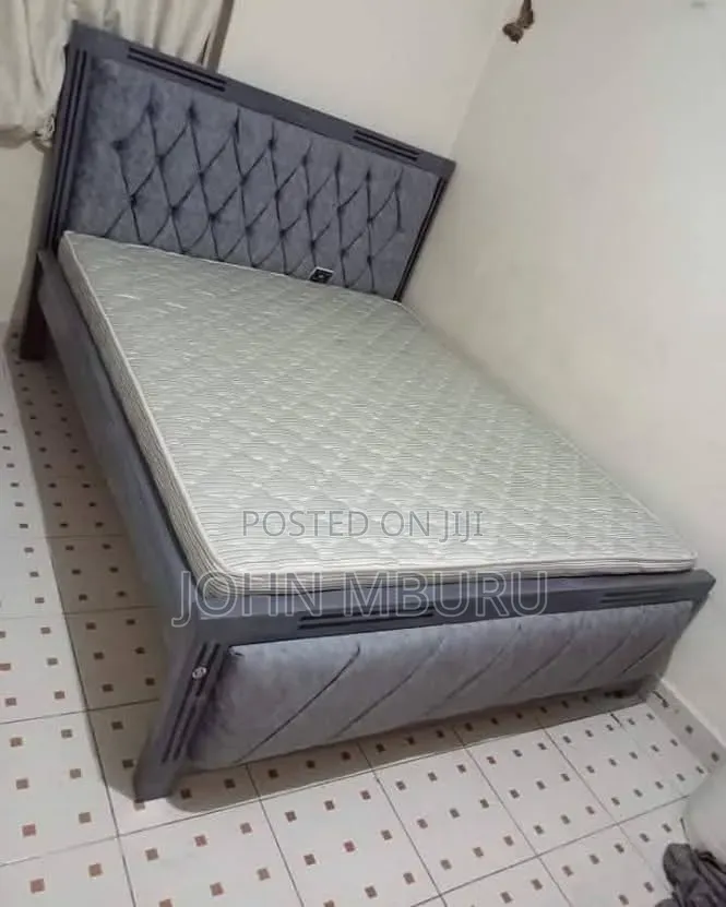Gray With Black Stripes Bed 4by6