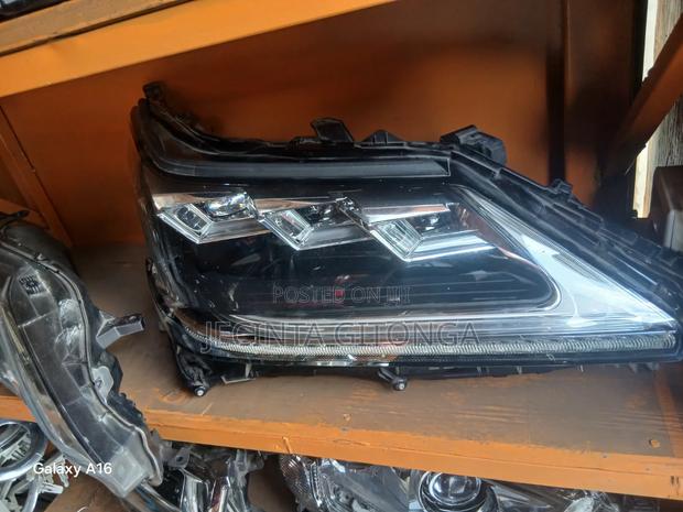 Lexus Lx 570 Headlight - thumbnail 2
