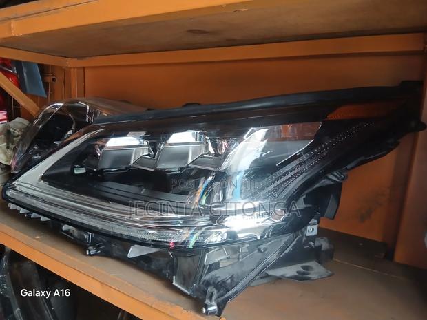 Lexus Lx 570 Headlight - thumbnail 4