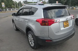 Toyota RAV4 2015 Silver