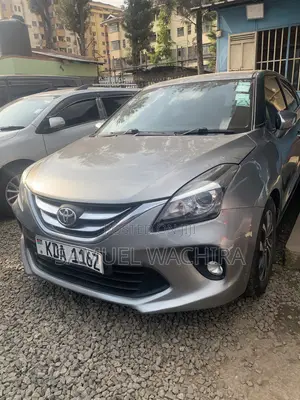Toyota Starlet 2020 Silver