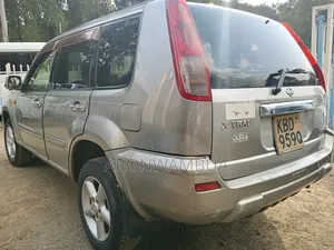 Nissan X-Trail 2004 Silver