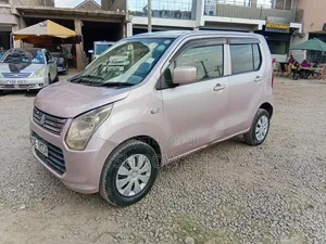 Suzuki Wagon R 2014 Pink