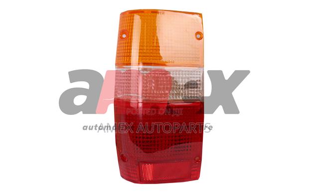 Tail Lens Mitsubishi L200 1983 - 1994 - thumbnail 2