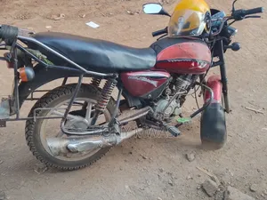 Bajaj Boxer 150 UG 2017 Red