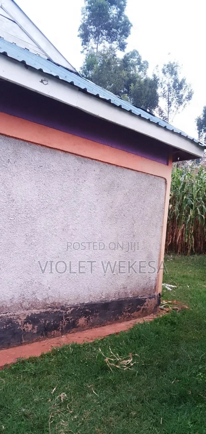 2bdrm House in Kamukuywa for sale
