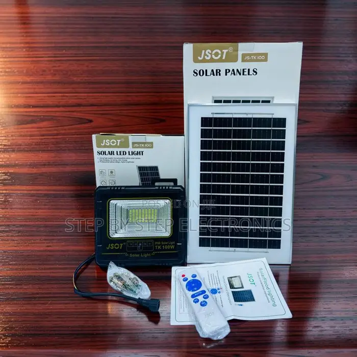 100w Solar Flood Light With Remote Control Maintenance Free Waterproof