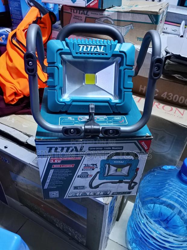 600 Lumens Total Cordless Work Lamp - main view
