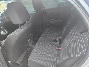 Mazda Demio 2016 Silver