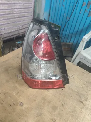 Tail Lights LHS for Subaru Forester SG5