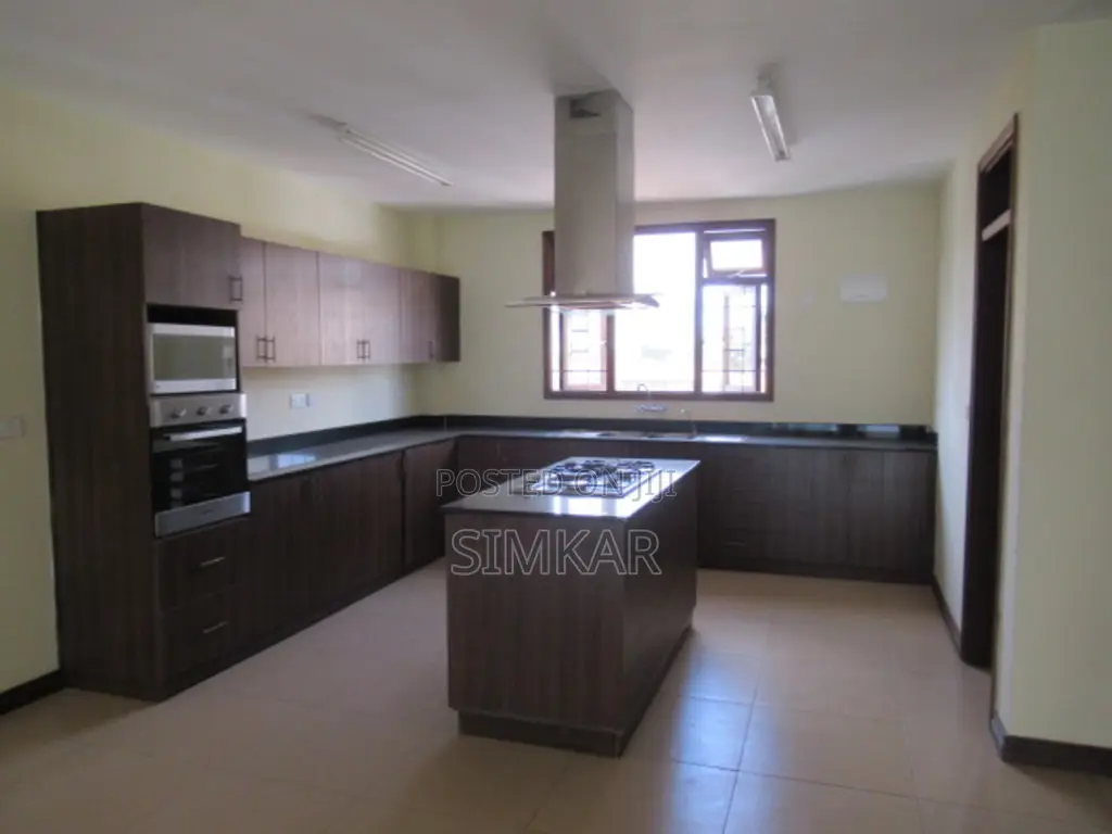 3bdrm Apartment in Riverside Drive for rent