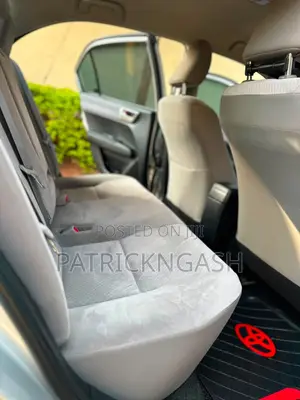 Toyota Axio 2013 Silver