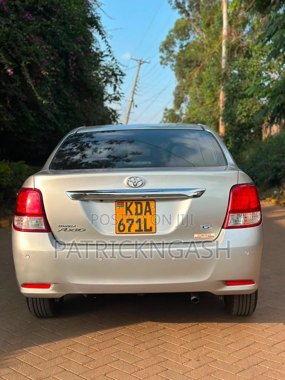Toyota Axio 2013 Silver