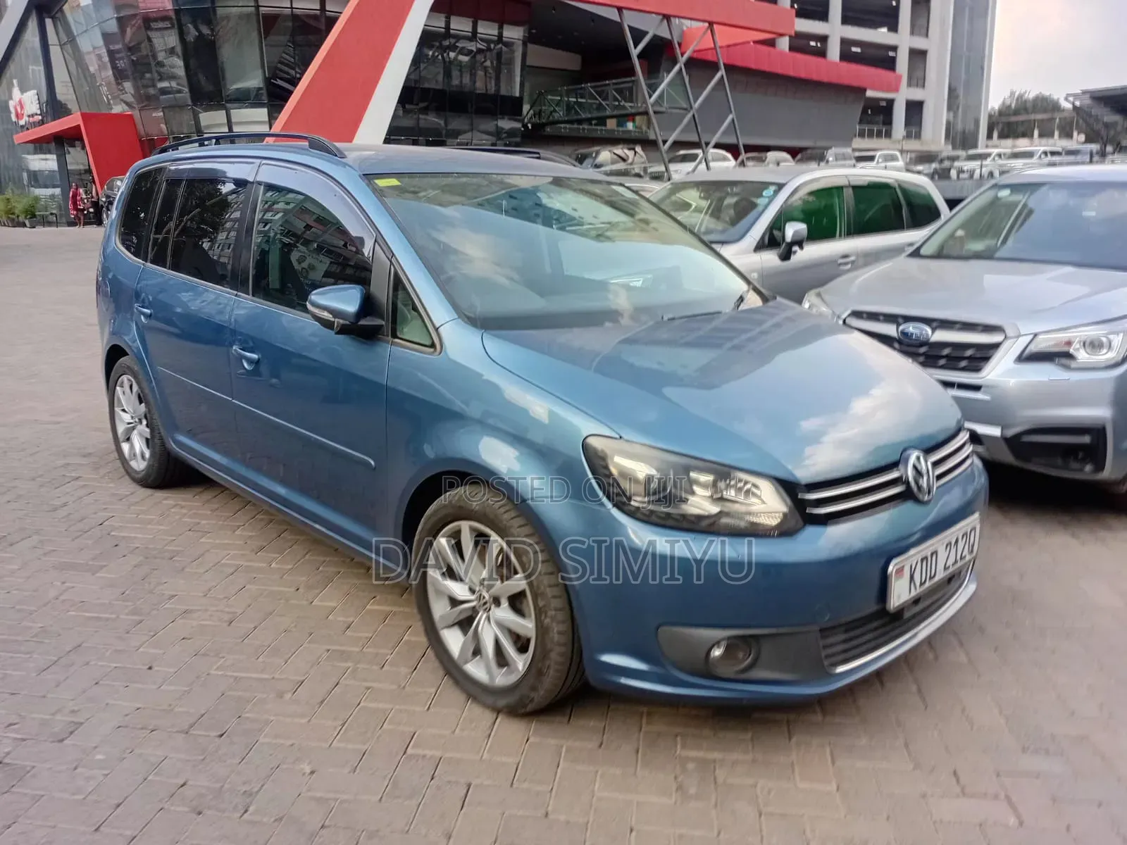 Volkswagen Touran 2014 Blue