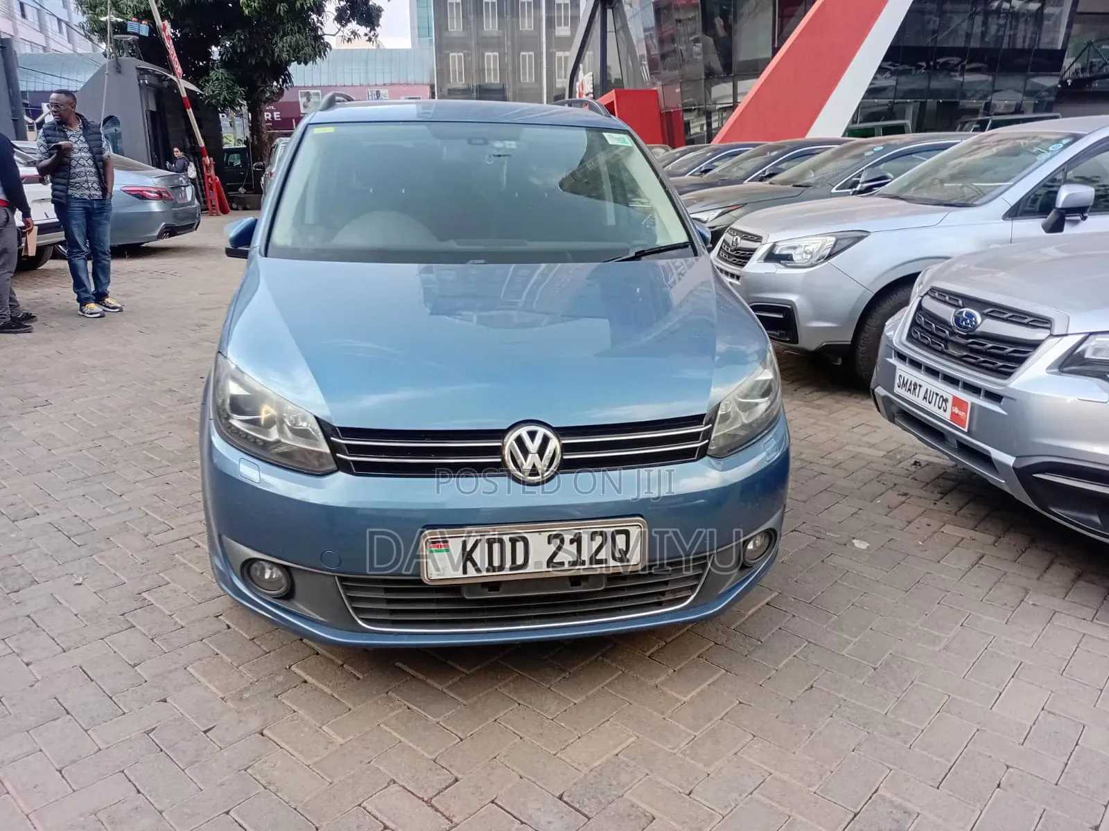 Volkswagen Touran 2014 Blue