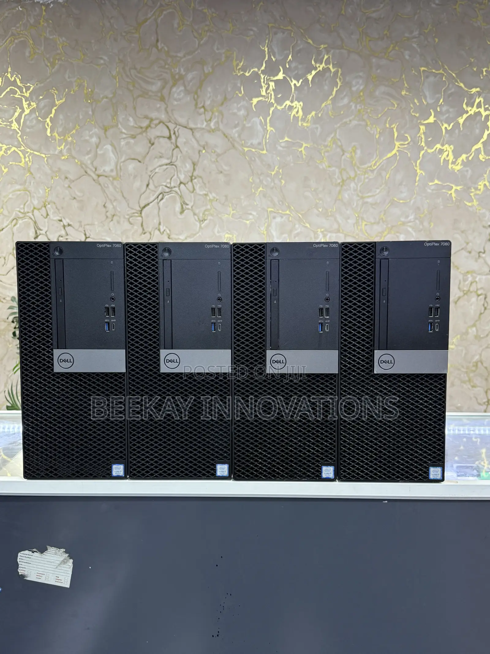 Desktop Computer Dell OptiPlex 7060 8GB Intel Core i7 SSD 256GB