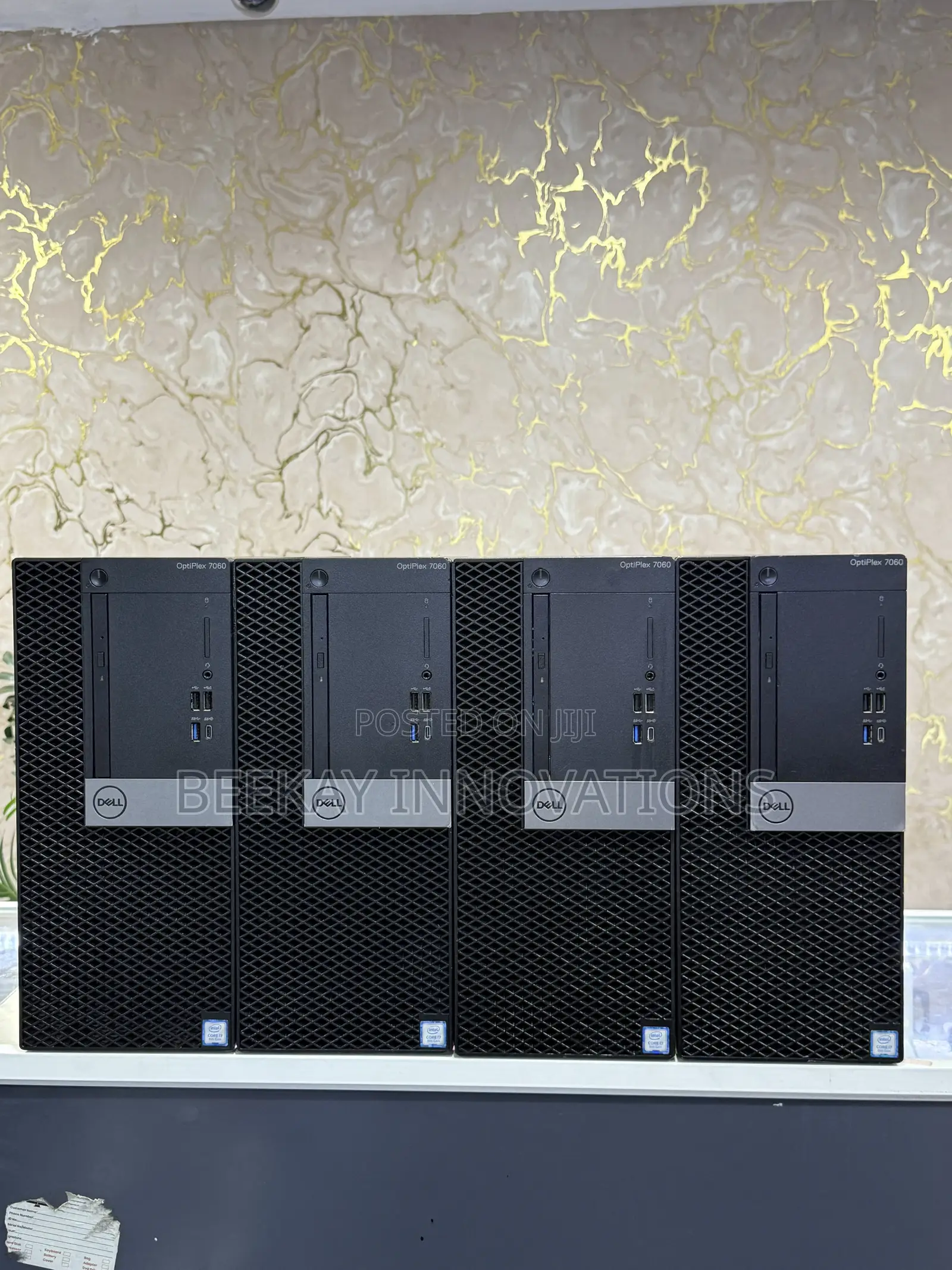 Desktop Computer Dell OptiPlex 7060 8GB Intel Core i7 SSD 256GB