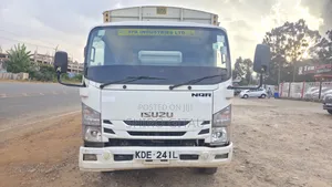 Isuzu NQR Local